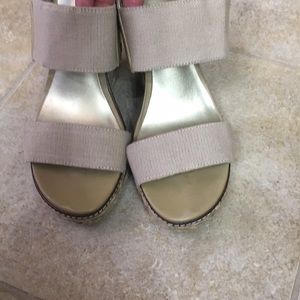 Jessica Simpson wedge Heels